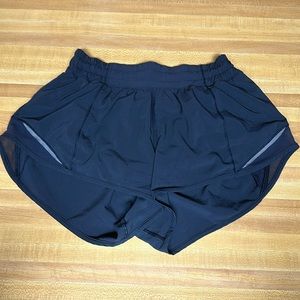 Lululemon Hotty Hot Short